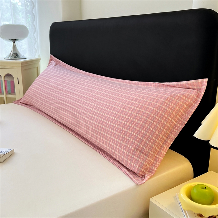 91家纺网 家纺一手货源 找家纺 梦舒羽 2025新款双层纱纯色格子枕套宿舍双人情侣1.8m枕芯套1.5米内胆套 落日红格