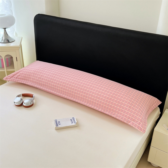 91家纺网 家纺一手货源 找家纺 梦舒羽 2025新款双层纱纯色格子枕套宿舍双人情侣1.8m枕芯套1.5米内胆套 落日红格