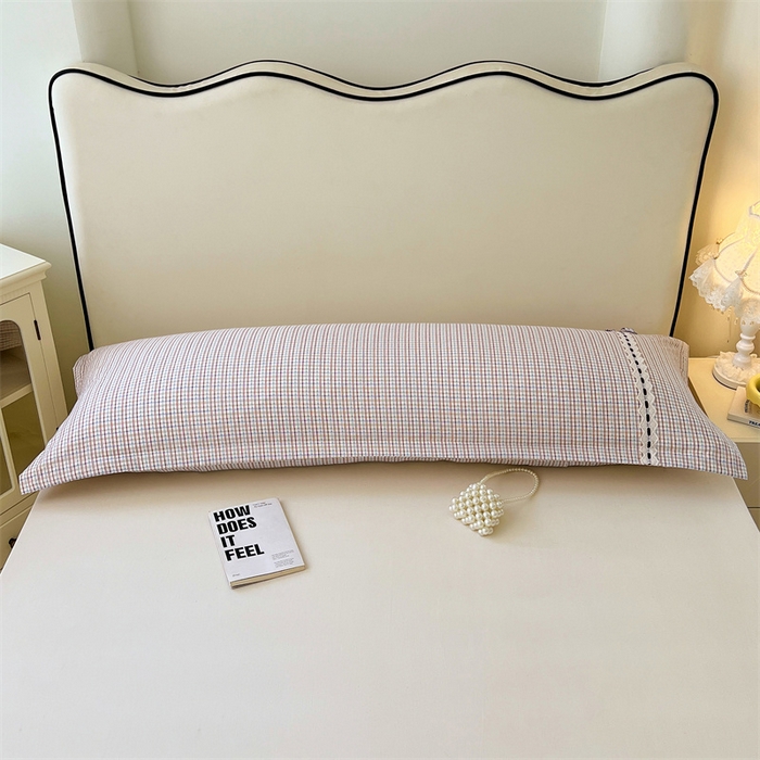 91家纺网 家纺一手货源 找家纺 梦舒羽 2025新款双层纱蕾丝花边格子枕套宿舍双人情侣1.8m枕芯套1.5米内胆套 魅力蓝咖