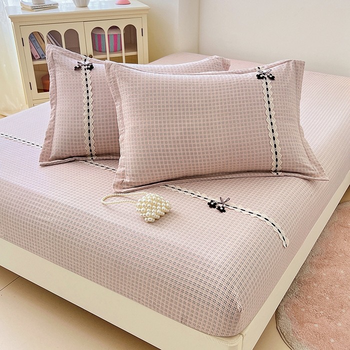 91家纺网 家纺一手货源 找家纺 梦舒羽 2025新款双层纱蕾丝花边格子枕套宿舍单人枕芯套内胆套一对装 莱茵粉格