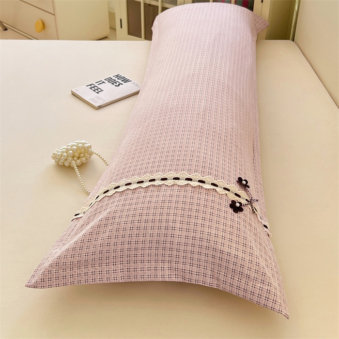 91家纺网 家纺一手货源 找家纺 梦舒羽 2025新款双层纱蕾丝花边格子枕套宿舍双人情侣1.8m枕芯套1.5米内胆套 莱茵粉格