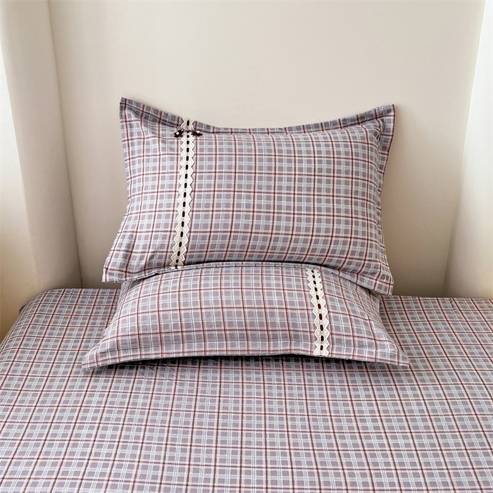 91家纺网 家纺一手货源 找家纺 梦舒羽 2025新款双层纱蕾丝花边格子枕套宿舍单人枕芯套内胆套一对装 洛卡深灰