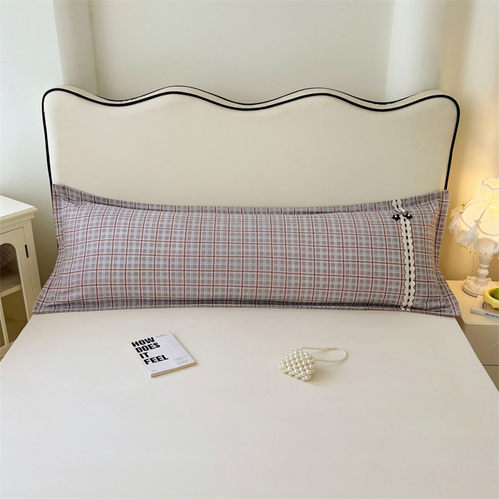 91家纺网 家纺一手货源 找家纺 梦舒羽 2025新款双层纱蕾丝花边格子枕套宿舍双人情侣1.8m枕芯套1.5米内胆套 洛卡深灰