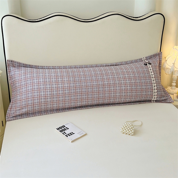 91家纺网 家纺一手货源 找家纺 梦舒羽 2025新款双层纱蕾丝花边格子枕套宿舍双人情侣1.8m枕芯套1.5米内胆套 洛卡深灰