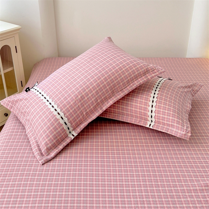 91家纺网 家纺一手货源 找家纺 梦舒羽 2025新款双层纱蕾丝花边格子枕套宿舍单人枕芯套内胆套一对装 落日红格