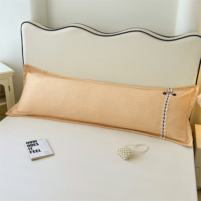 91家纺网 家纺一手货源 找家纺 梦舒羽 2025新款双层纱蕾丝花边格子枕套宿舍双人情侣1.8m枕芯套1.5米内胆套 秋田黄格