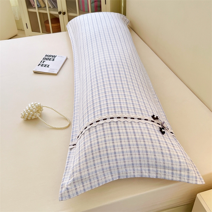 91家纺网 家纺一手货源 找家纺 梦舒羽 2025新款双层纱蕾丝花边格子枕套宿舍双人情侣1.8m枕芯套1.5米内胆套 天空蓝格