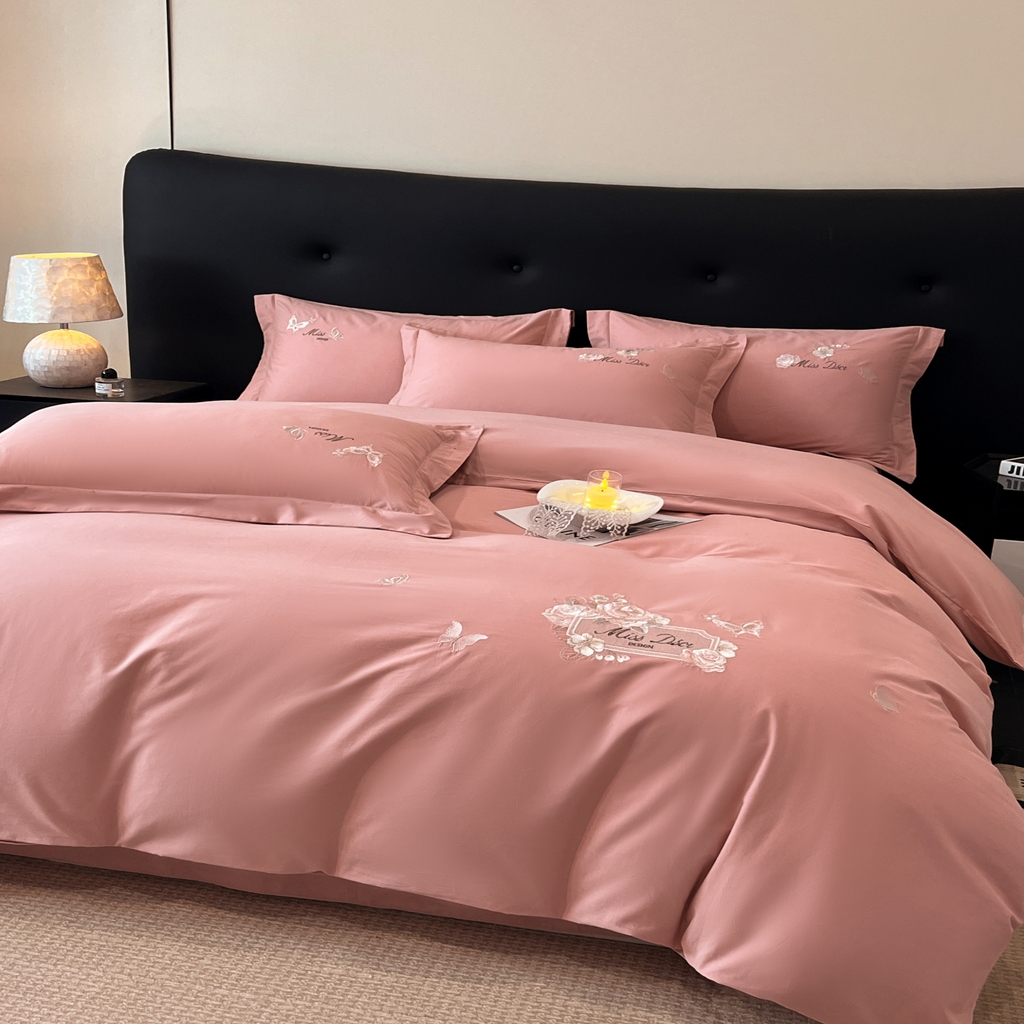 91家纺网 家纺一手货源 找家纺 （总）禾时2025新款全棉磨毛刺绣四件套-香榭丽