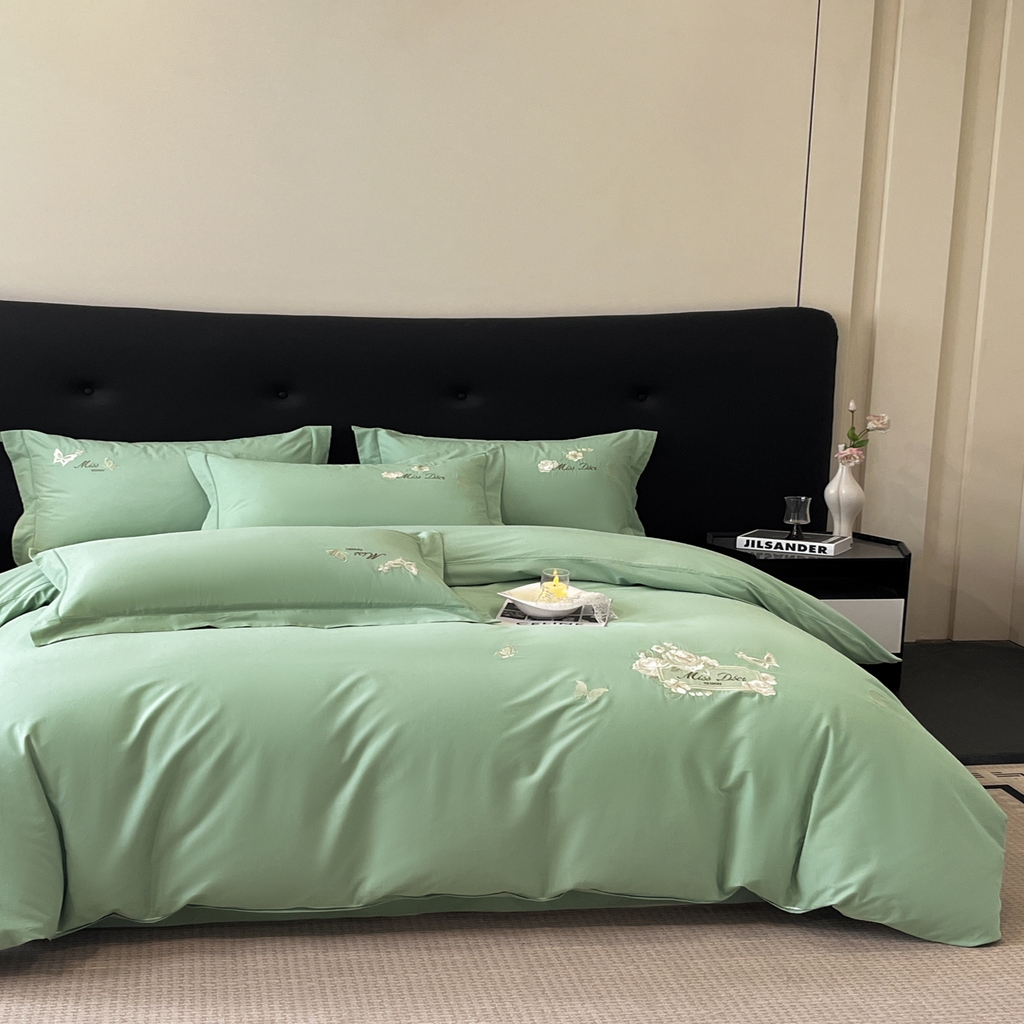 91家纺网 家纺一手货源 找家纺 禾时2025新款全棉磨毛刺绣四件套-香榭丽 冰川绿