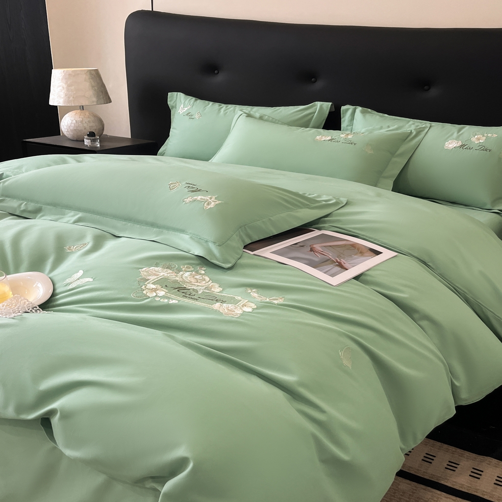 91家纺网 家纺一手货源 找家纺 禾时2025新款全棉磨毛刺绣四件套-香榭丽 冰川绿