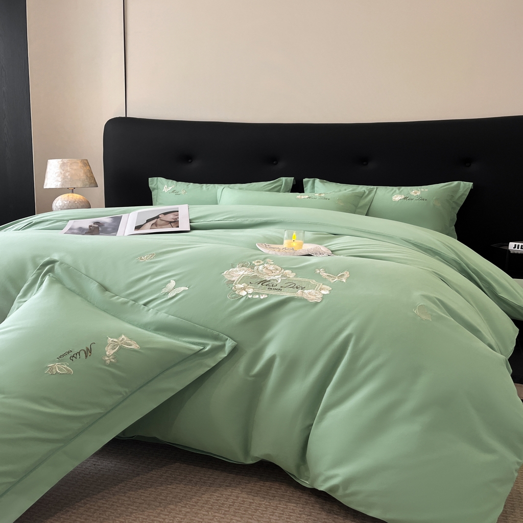 91家纺网 家纺一手货源 找家纺 禾时2025新款全棉磨毛刺绣四件套-香榭丽 冰川绿