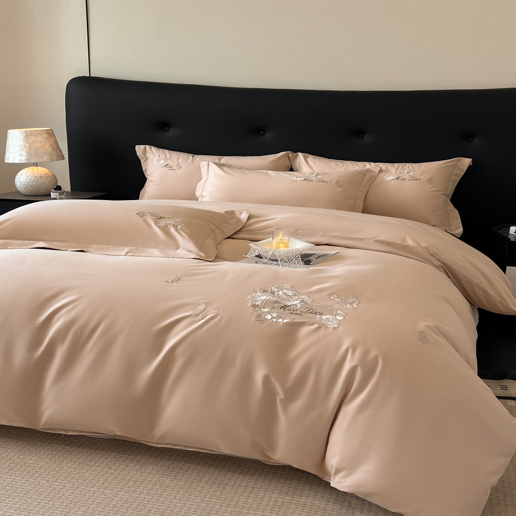 91家纺网 家纺一手货源 找家纺 禾时2025新款全棉磨毛刺绣四件套-香榭丽 藕荷色