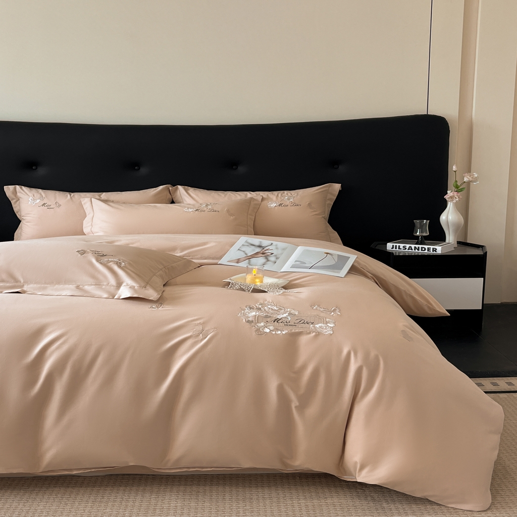 91家纺网 家纺一手货源 找家纺 禾时2025新款全棉磨毛刺绣四件套-香榭丽 藕荷色