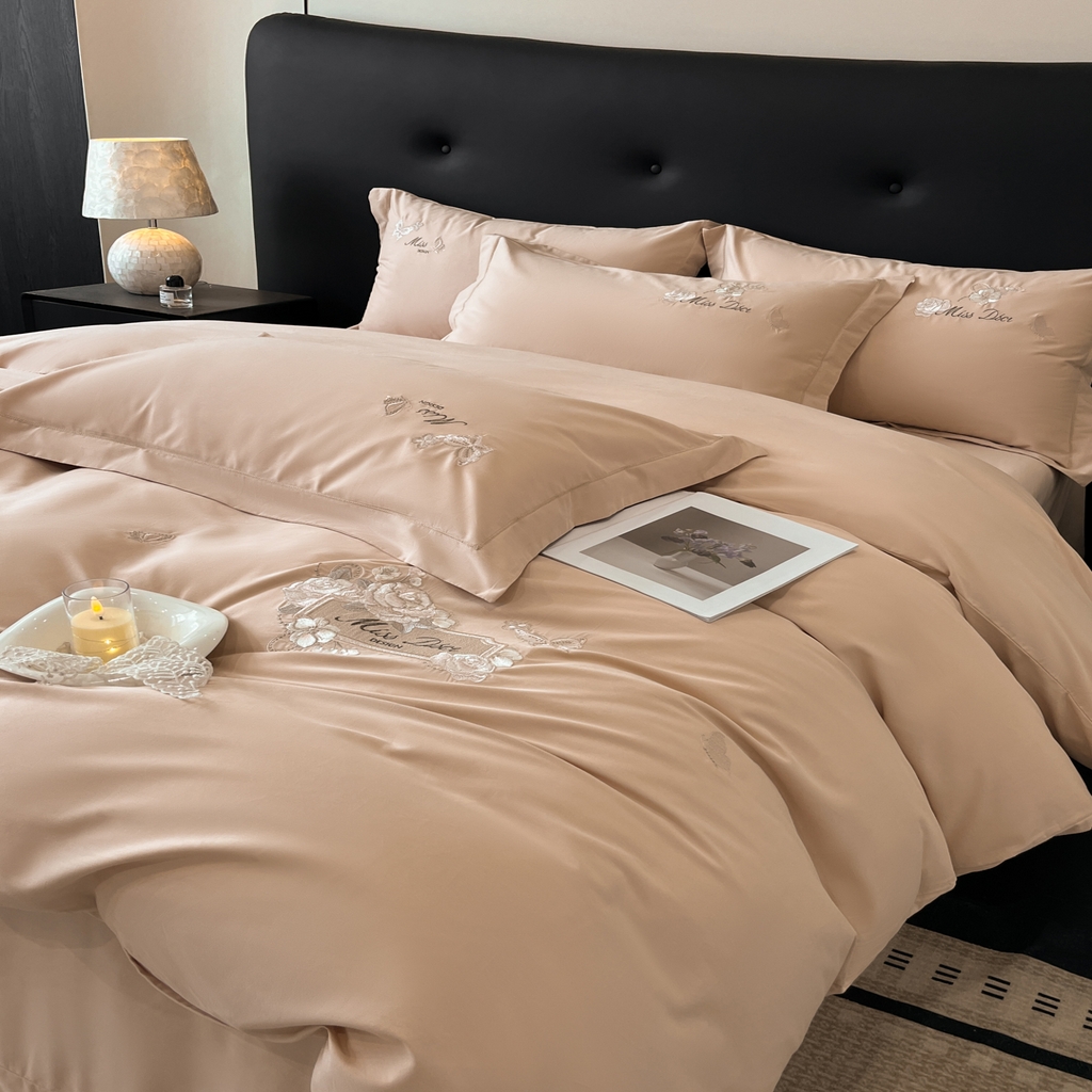 91家纺网 家纺一手货源 找家纺 禾时2025新款全棉磨毛刺绣四件套-香榭丽 藕荷色