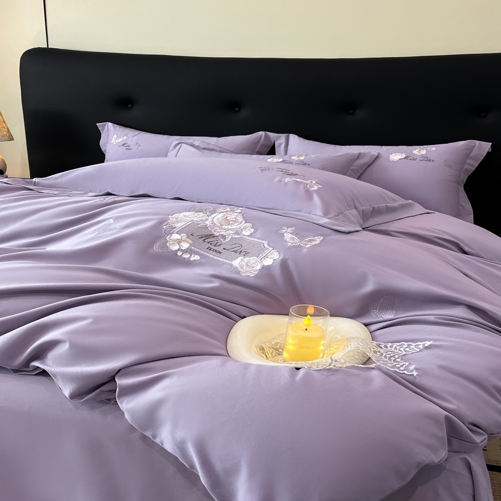 91家纺网 家纺一手货源 找家纺 禾时2025新款全棉磨毛刺绣四件套-香榭丽 雪青