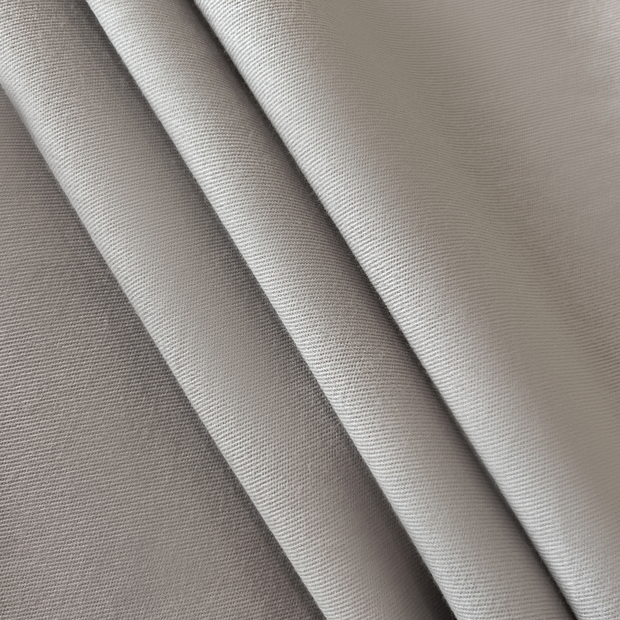 91家纺网 家纺一手货源 找家纺 禾时2025新款全棉磨毛刺绣四件套-香榭丽 银灰