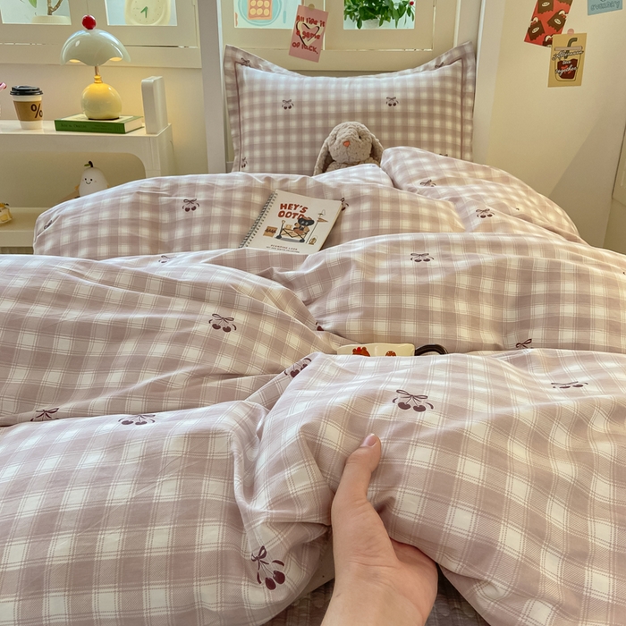 91家纺网 家纺一手货源 找家纺 富之航家纺 2025新款全棉三件套 樱桃蝴蝶结