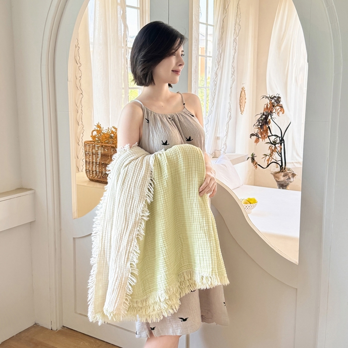 91家纺网 家纺一手货源 找家纺 丹本家纺 2025新款双层纱流苏全棉纯棉毯纯棉流苏款盖毯夏被夏凉被空调被 浅绿色