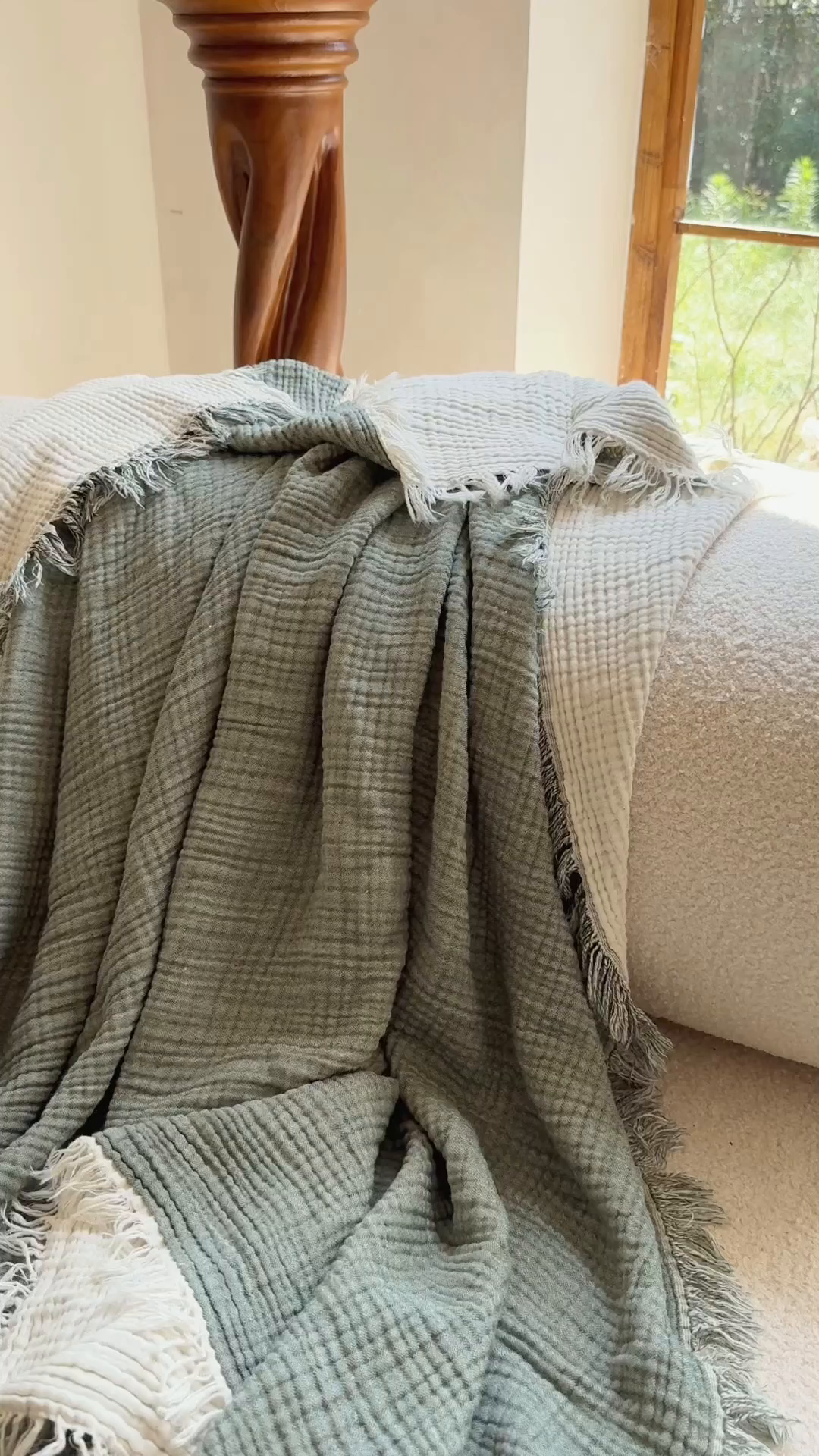 91家纺网 家纺一手货源 找家纺 丹本家纺 2025新款双层纱流苏全棉纯棉毯纯棉流苏款盖毯夏被夏凉被空调被 深绿色