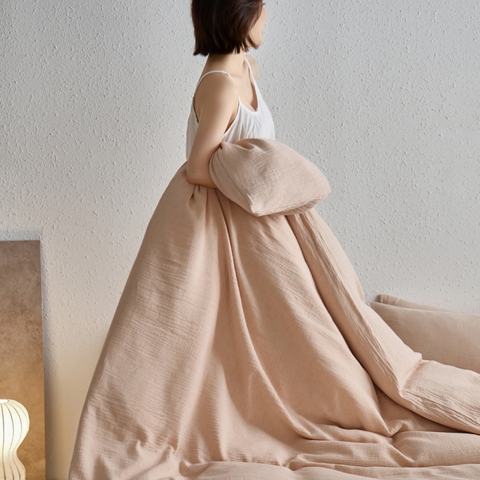 91家纺网 家纺一手货源 找家纺 清雅福2025秋冬新品棉麻双层皱皱纱四件套系列 藕荷粉