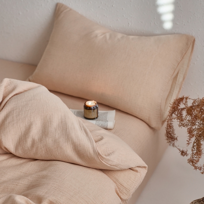 91家纺网 家纺一手货源 找家纺 清雅福2025秋冬新品棉麻双层皱皱纱四件套系列 藕荷粉