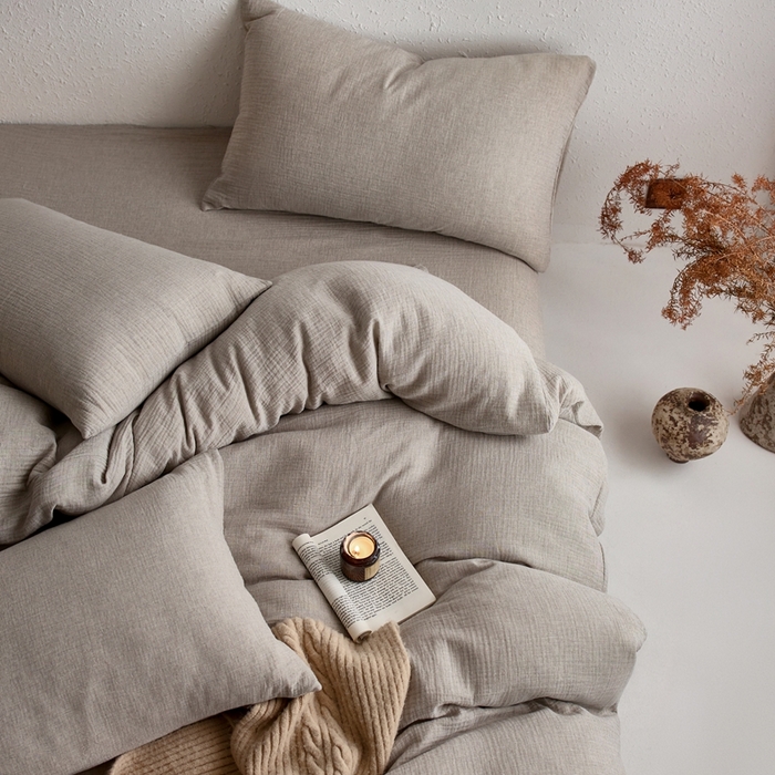 91家纺网 家纺一手货源 找家纺 清雅福2025秋冬新品棉麻双层皱皱纱四件套系列 时空灰