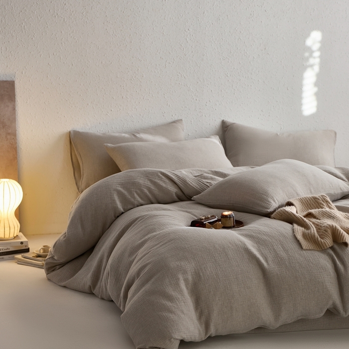 91家纺网 家纺一手货源 找家纺 清雅福2025秋冬新品棉麻双层皱皱纱四件套系列 时空灰