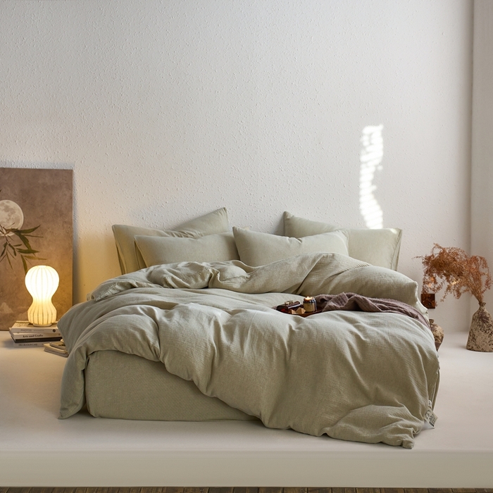 91家纺网 家纺一手货源 找家纺 清雅福2025秋冬新品棉麻双层皱皱纱四件套系列 微风沁绿