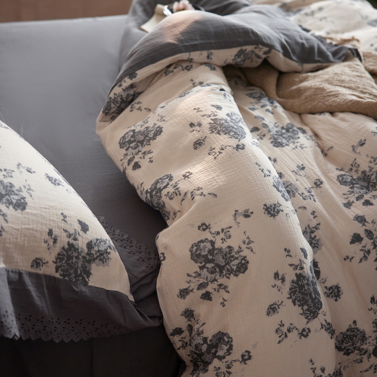 91家纺网 家纺一手货源 找家纺 （总）简纯主义 2025新款100%棉皱皱纱四件套-花甜系列