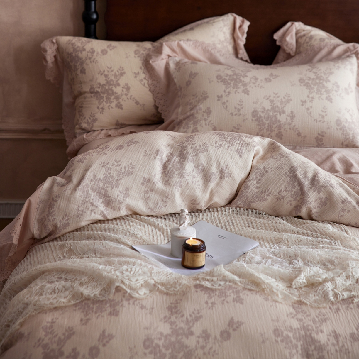 91家纺网 家纺一手货源 找家纺 简纯主义 2025新款100%棉皱皱纱四件套-花甜系列 枝瑶粉