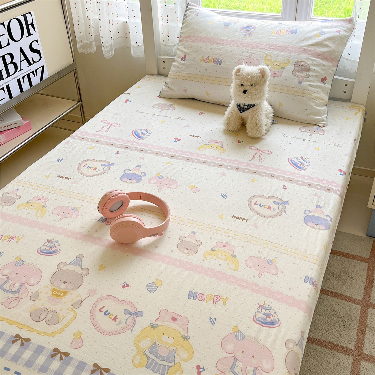 91家纺网 家纺一手货源 找家纺 盛秋家纺 2025新款水洗棉卡通学生小三套套件 开心派对+蓝小格