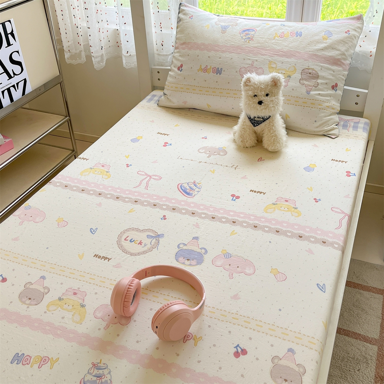 91家纺网 家纺一手货源 找家纺 盛秋家纺 2025新款水洗棉卡通学生小三套套件 开心派对+蓝小格