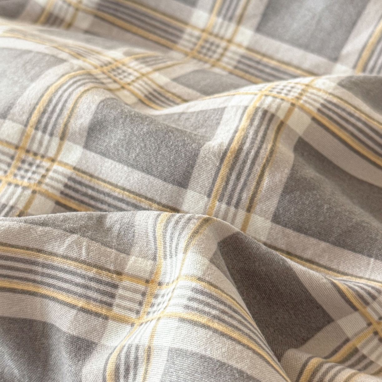 91家纺网 家纺一手货源 找家纺 盛秋家纺 2025新款水洗棉格子学生小三套套件 保罗+中灰