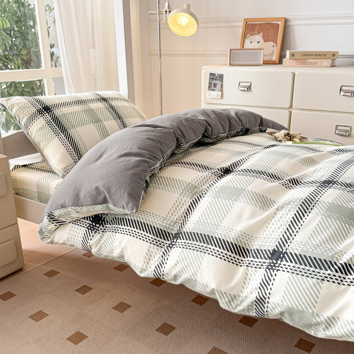 91家纺网 家纺一手货源 找家纺 盛秋家纺 2025新款水洗棉格子学生小三套套件 格瑞斯+中灰