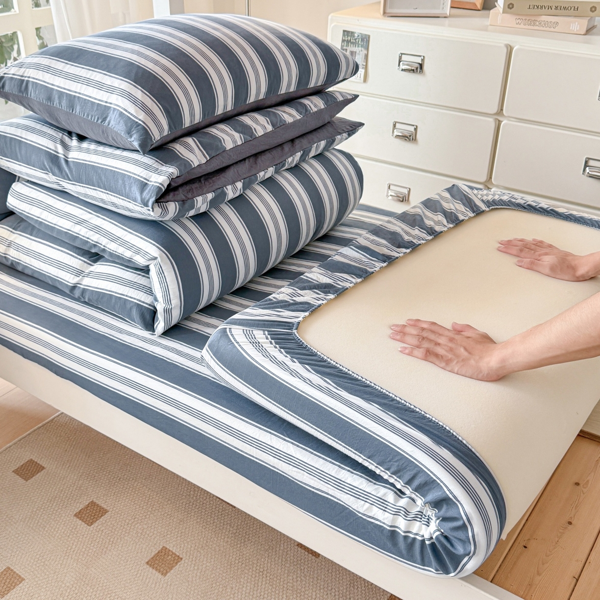 盛秋家纺 2025新款水洗棉格子学生小三套套件 黑灰中条+高级灰