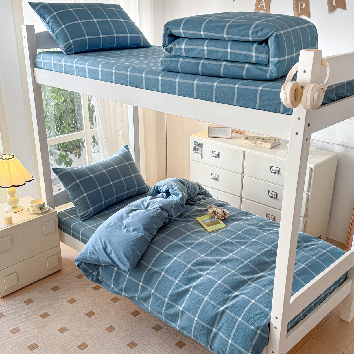 91家纺网 家纺一手货源 找家纺 盛秋家纺 2025新款水洗棉格子学生小三套套件 灰大格+蓝灰