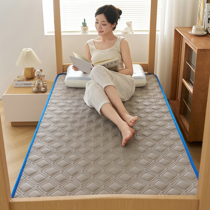 91家纺网 家纺一手货源 找家纺 锦丝钰床垫 2025新款学生网眼透气款乳胶记忆棉床垫 网眼透气款-灰色