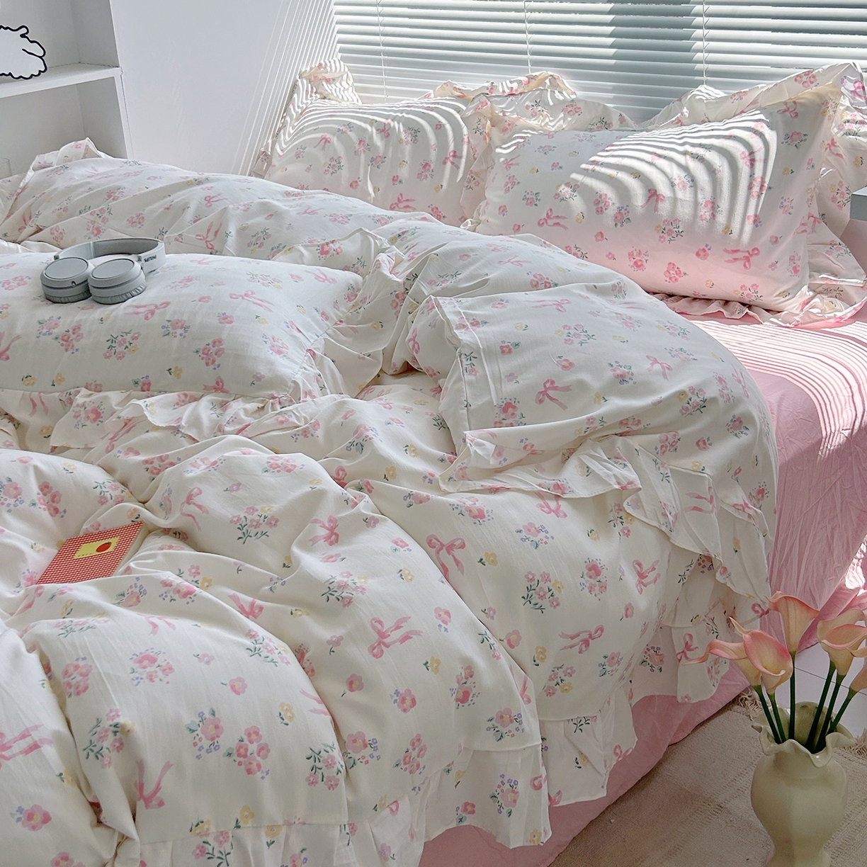 91家纺网 家纺一手货源 找家纺 芷凡家纺2025新款A类加厚超柔水洗棉花边款韩式四件套-风格二 蝶语