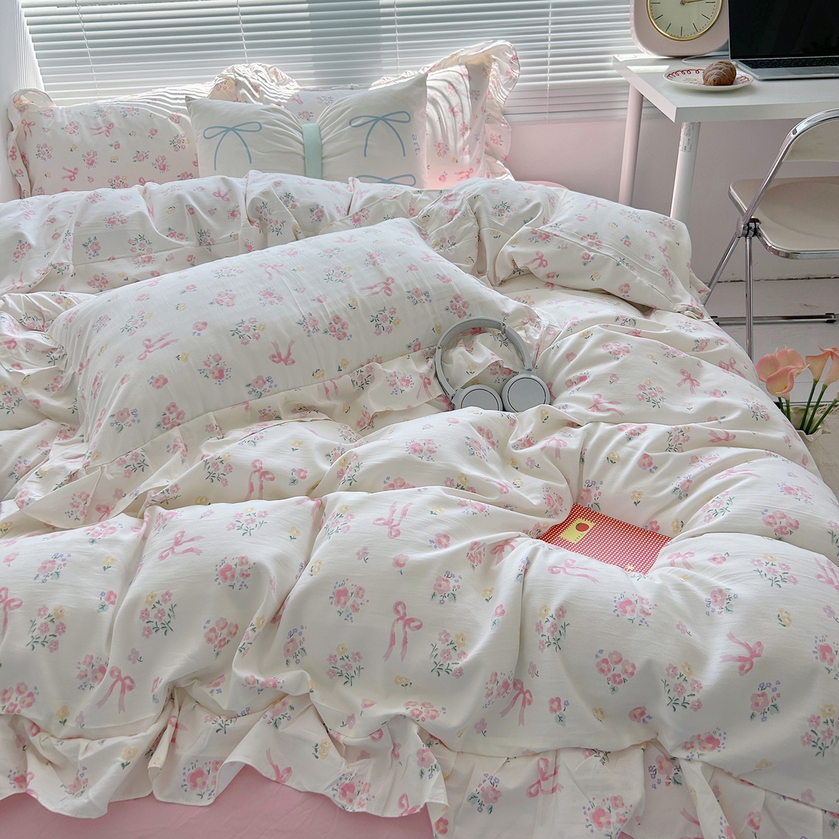 91家纺网 家纺一手货源 找家纺 芷凡家纺2025新款A类加厚超柔水洗棉花边款韩式四件套-风格二 蝶语