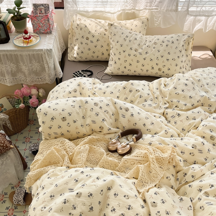 91家纺网 家纺一手货源 找家纺 （总）卡迪熊家纺 2025新款超柔云感m印花双层纱四件套