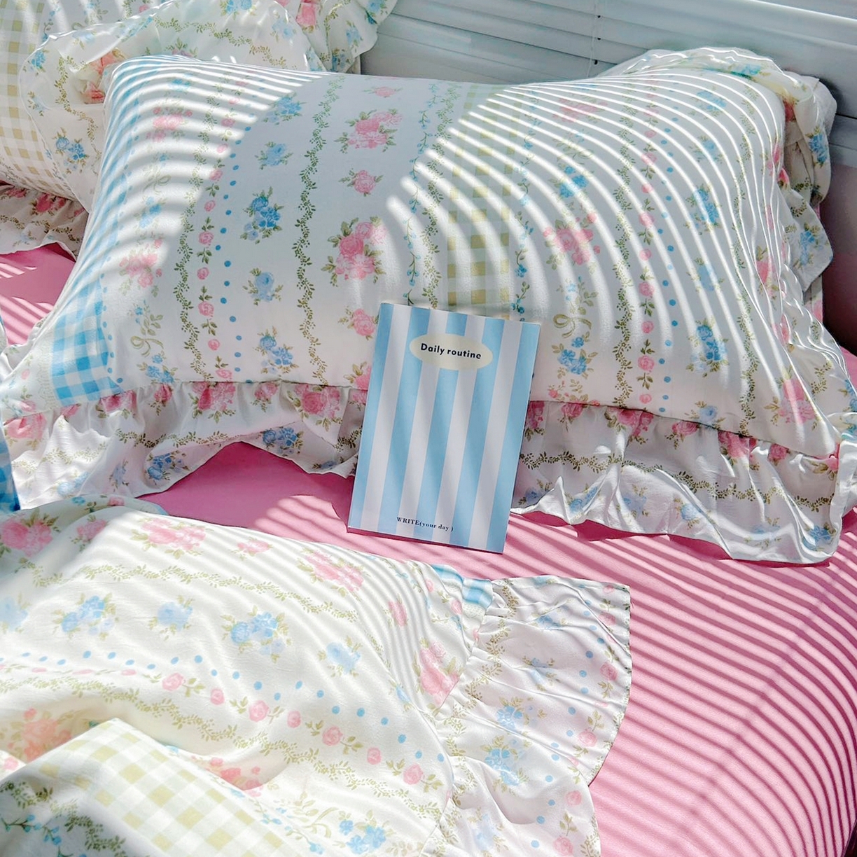 91家纺网 家纺一手货源 找家纺 芷凡家纺2025新款A类加厚超柔水洗棉花边款韩式四件套-风格二 法式小香