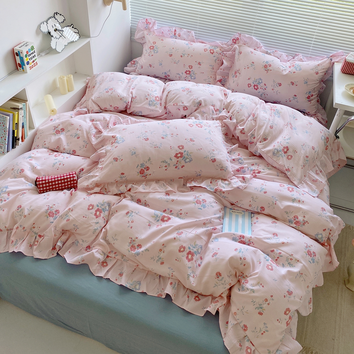 91家纺网 家纺一手货源 找家纺 芷凡家纺2025新款A类加厚超柔水洗棉花边款韩式四件套-风格二 夕颜