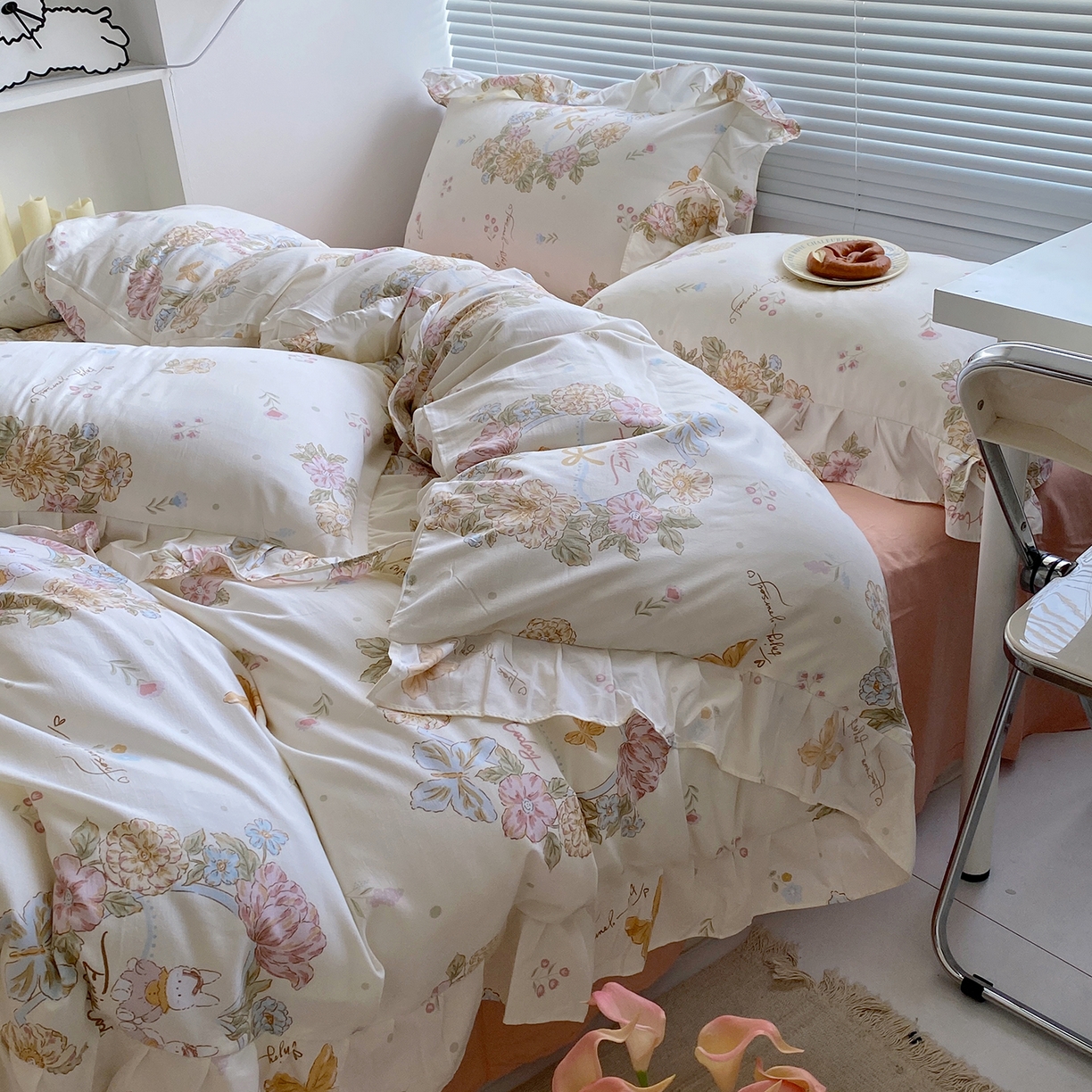 91家纺网 家纺一手货源 找家纺 芷凡家纺2025新款A类加厚超柔水洗棉花边款韩式四件套-风格二 忧乐花语