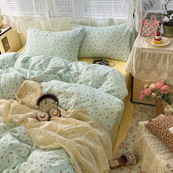 91家纺网 家纺一手货源 找家纺 卡迪熊家纺 2025新款超柔云感m印花双层纱四件套 芬芳玫瑰