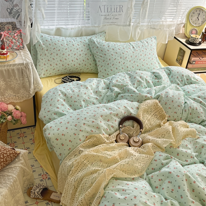 91家纺网 家纺一手货源 找家纺 卡迪熊家纺 2025新款超柔云感m印花双层纱四件套 芬芳玫瑰