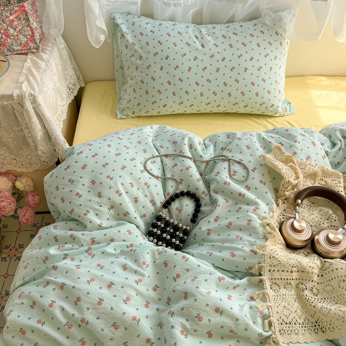 91家纺网 家纺一手货源 找家纺 卡迪熊家纺 2025新款超柔云感m印花双层纱四件套 芬芳玫瑰