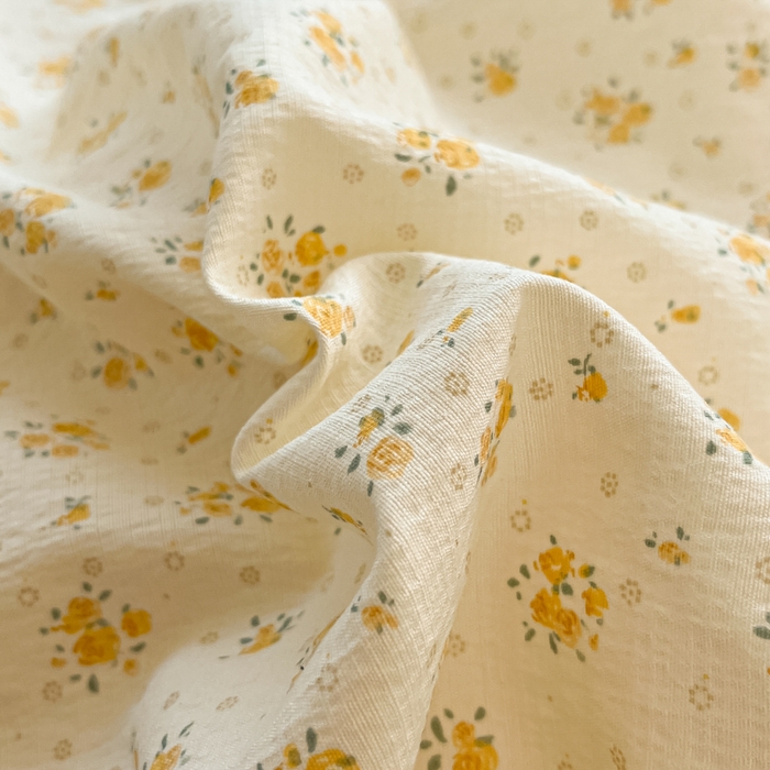 91家纺网 家纺一手货源 找家纺 卡迪熊家纺 2025新款超柔云感m印花双层纱四件套 星与玫瑰