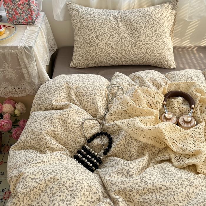 91家纺网 家纺一手货源 找家纺 卡迪熊家纺 2025新款超柔云感m印花双层纱四件套 枝蔓繁花