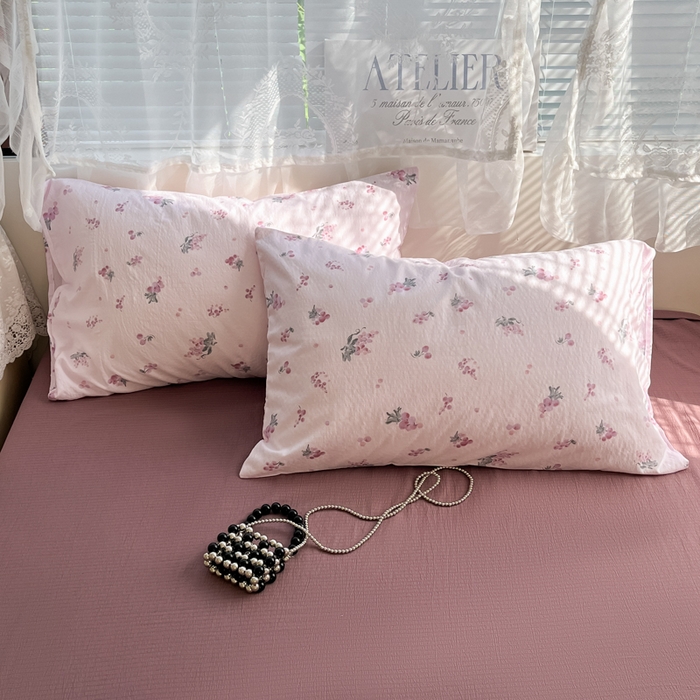 91家纺网 家纺一手货源 找家纺 卡迪熊家纺 2025新款超柔云感m印花双层纱四件套 紫气葡萄