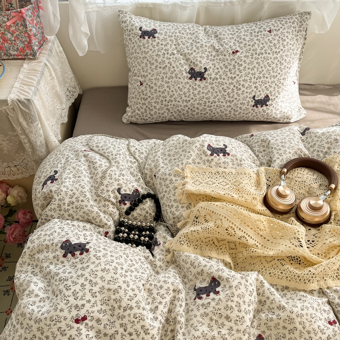 91家纺网 家纺一手货源 找家纺 彩韵家纺 2025新款超柔云感m印花双层纱四件套 丛林醉猫